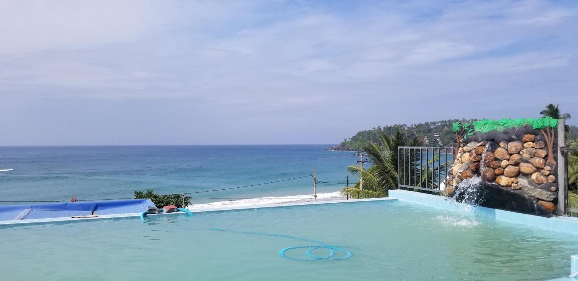 One World Mirissa Hotell Rum bild