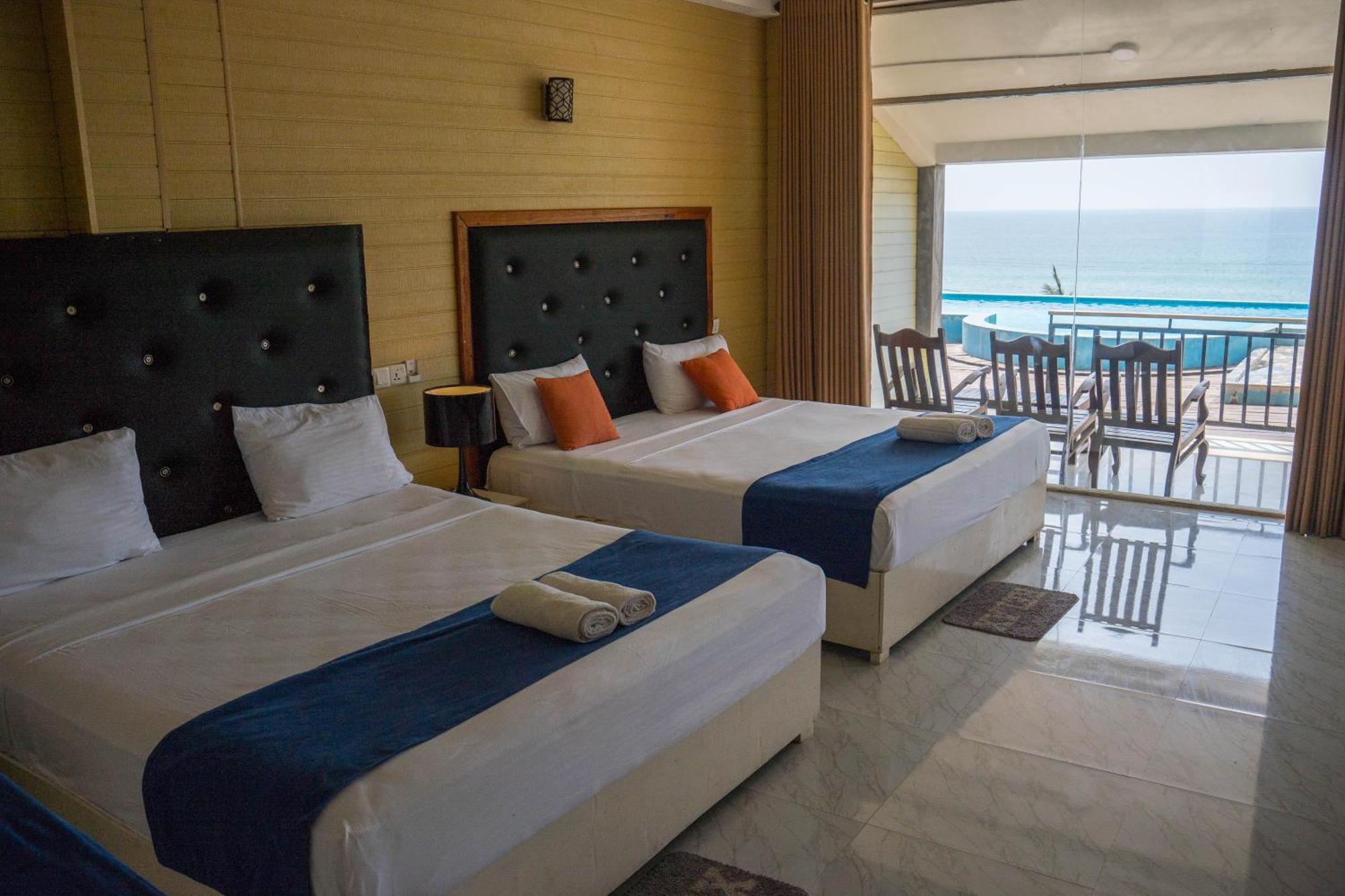 One World Mirissa Hotell Exteriör bild